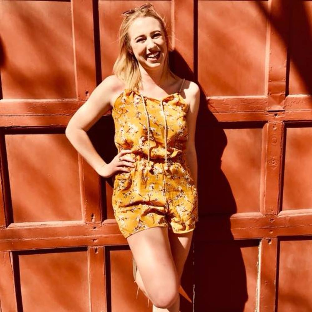 Meet your Posher, Becca